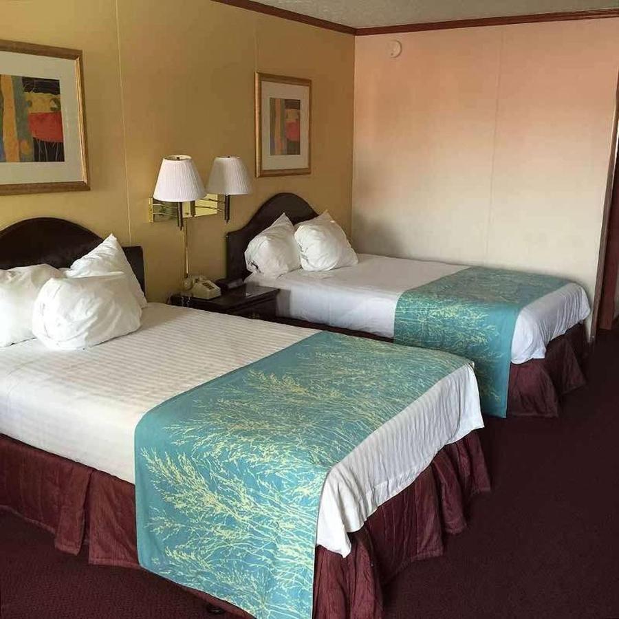 Astoria Hotel Danville West Extérieur photo